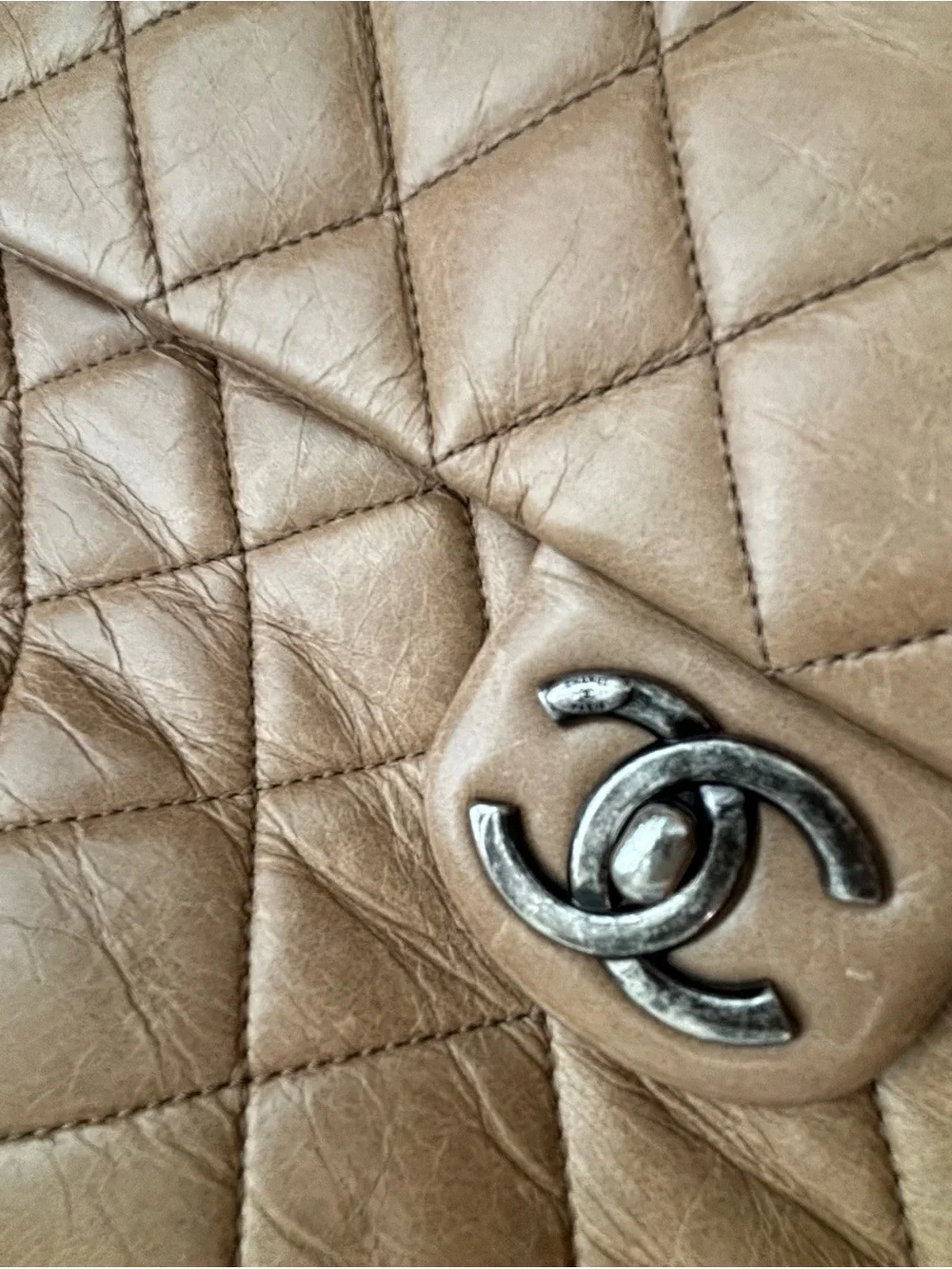CHANEL handbag  Tote